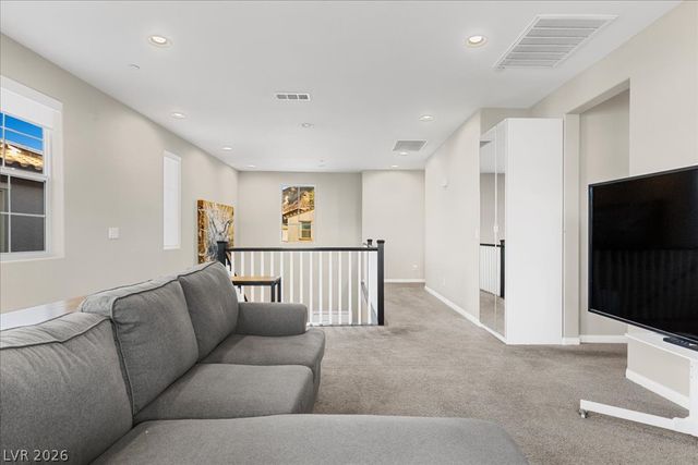 40 Flora Sagio Avenue, Henderson, NV 89011