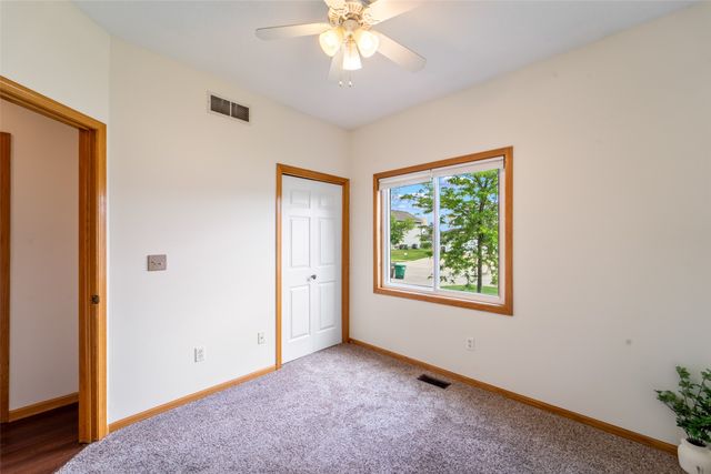 403 4th Street NW, Altoona, IA 50009