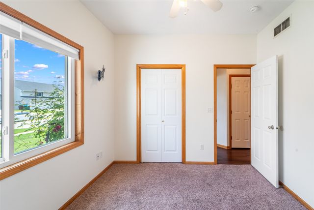 403 4th Street NW, Altoona, IA 50009