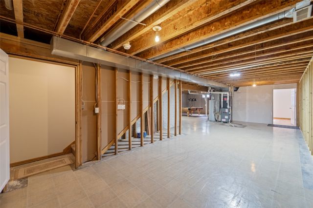 403 4th Street NW, Altoona, IA 50009
