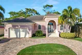 310 Colonial AVE, Marco Island, FL 34145