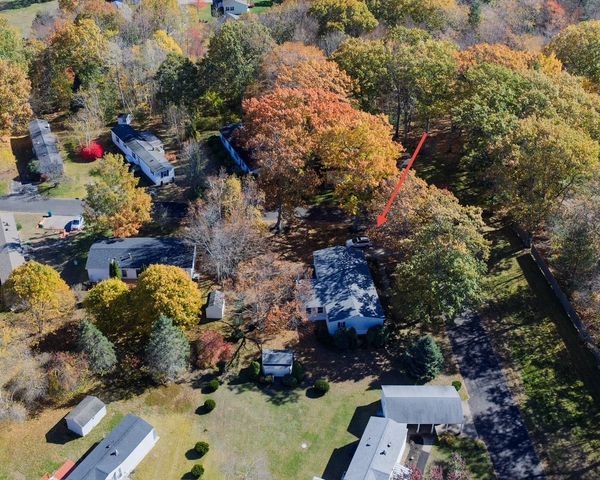 45 Oak Drive, North Hampton, NH 03862