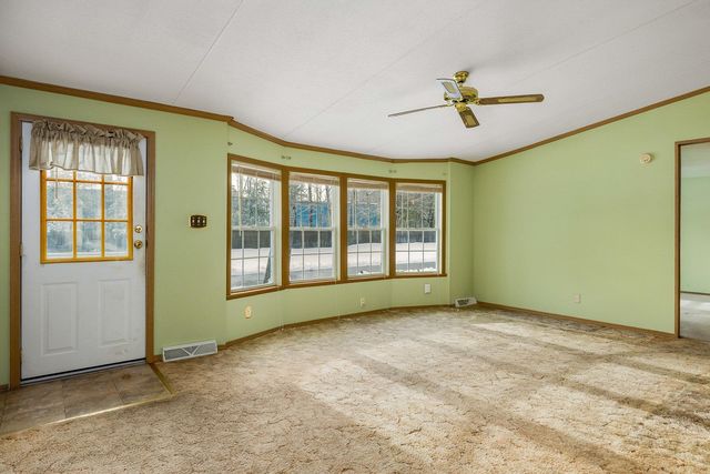 45 Oak Drive, North Hampton, NH 03862