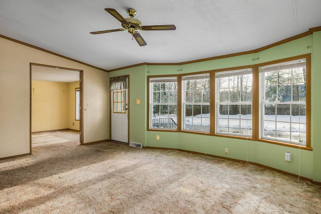 45 Oak Drive, North Hampton, NH 03862