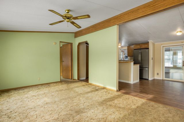 45 Oak Drive, North Hampton, NH 03862