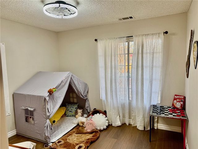 12966 Sundown, Victorville, CA 92392