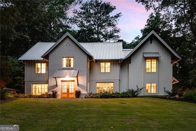 700 Edgewater Trail, Atlanta, GA 30328