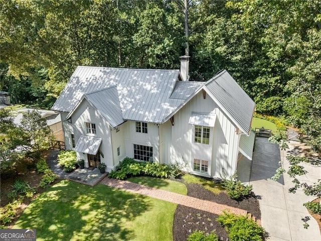 700 Edgewater Trail, Atlanta, GA 30328