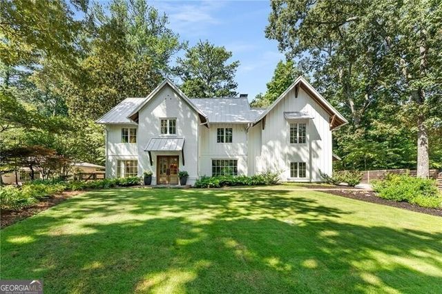 700 Edgewater Trail, Atlanta, GA 30328