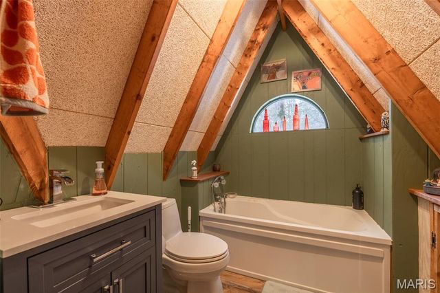 670 Whitetail Creek Drive, Innsbrook, MO 63390