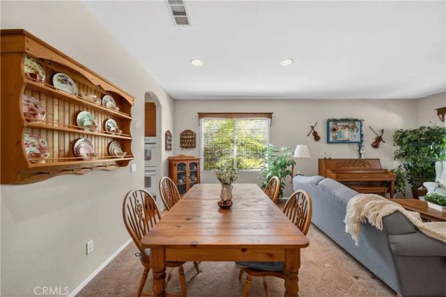 22262 Trinity Place, Saugus, CA 91390