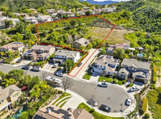 22262 Trinity Place, Saugus, CA 91390