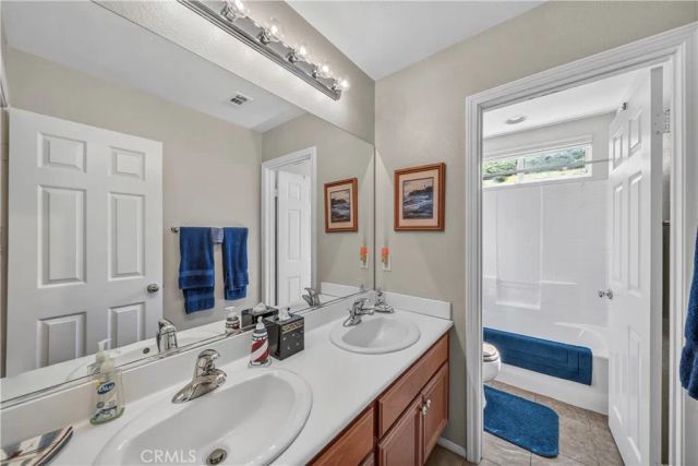 22262 Trinity Place, Saugus, CA 91390