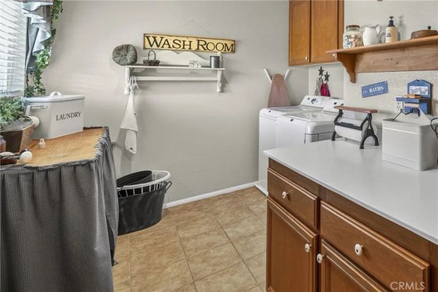 22262 Trinity Place, Saugus, CA 91390