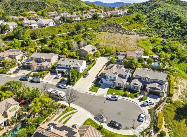 22262 Trinity Place, Saugus, CA 91390