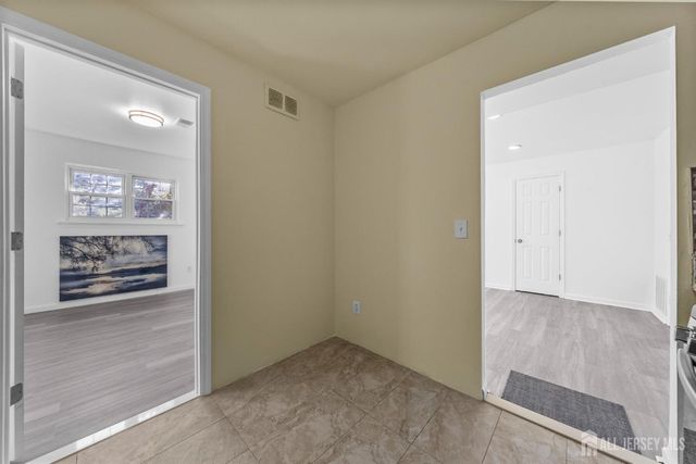 125 College Drive, Edison, NJ 08817