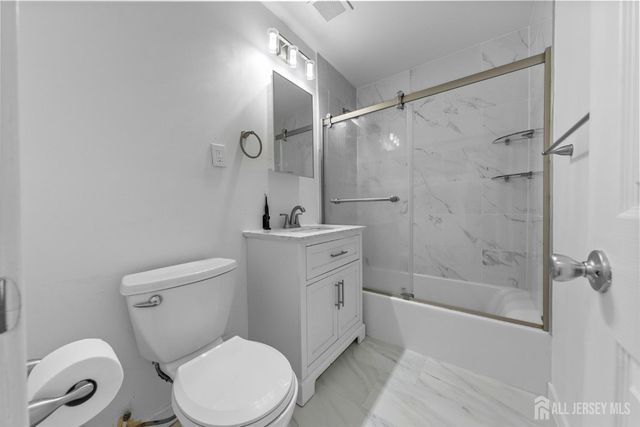 125 College Drive, Edison, NJ 08817