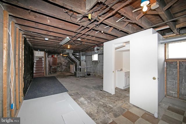 3403 RIVER RD, Camden, NJ 08105