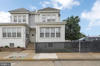 3403 RIVER RD, Camden, NJ 08105