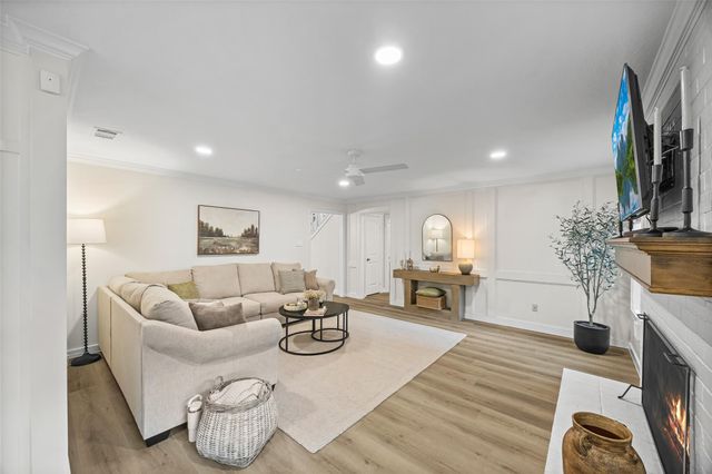 3007 Falling Brook Drive, Kingwood, TX 77345