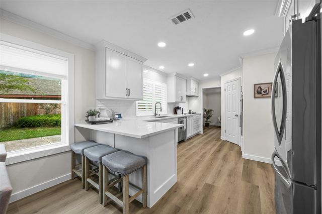 3007 Falling Brook Drive, Kingwood, TX 77345