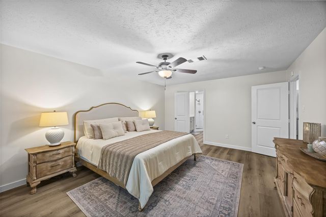 3007 Falling Brook Drive, Kingwood, TX 77345