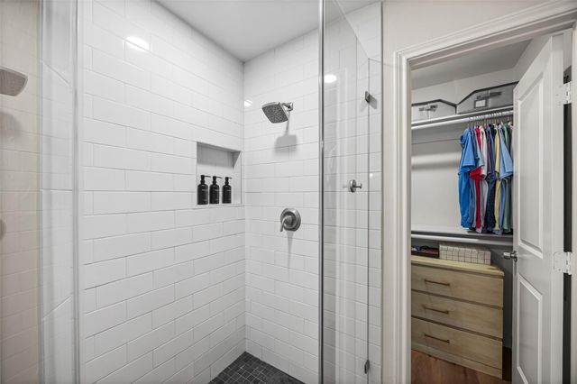 3007 Falling Brook Drive, Kingwood, TX 77345