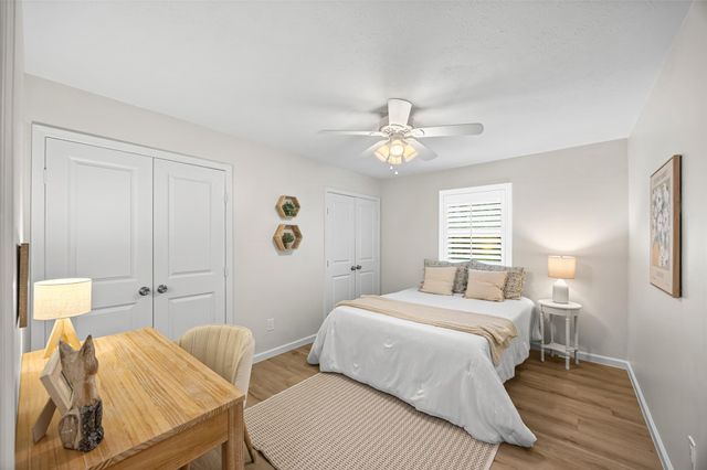 3007 Falling Brook Drive, Kingwood, TX 77345