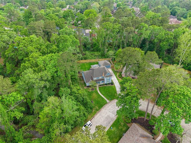 3007 Falling Brook Drive, Kingwood, TX 77345