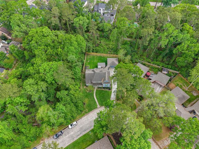 3007 Falling Brook Drive, Kingwood, TX 77345