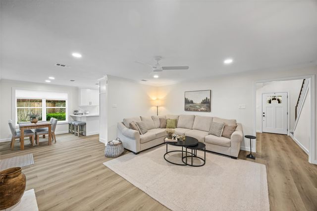 3007 Falling Brook Drive, Kingwood, TX 77345