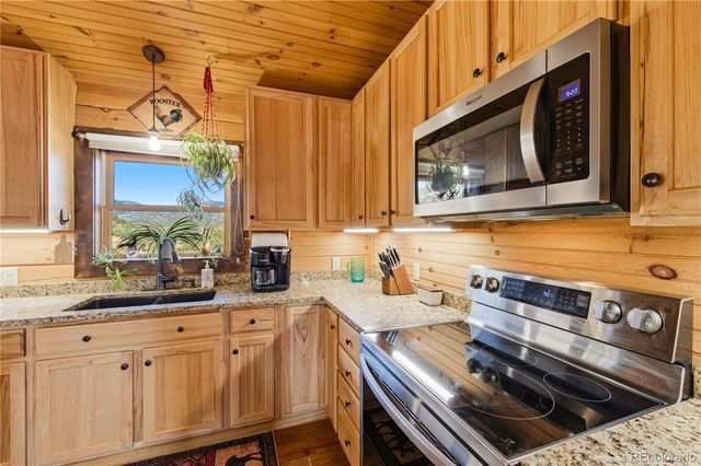 490 Cactus Drive, Canon City, CO 81212
