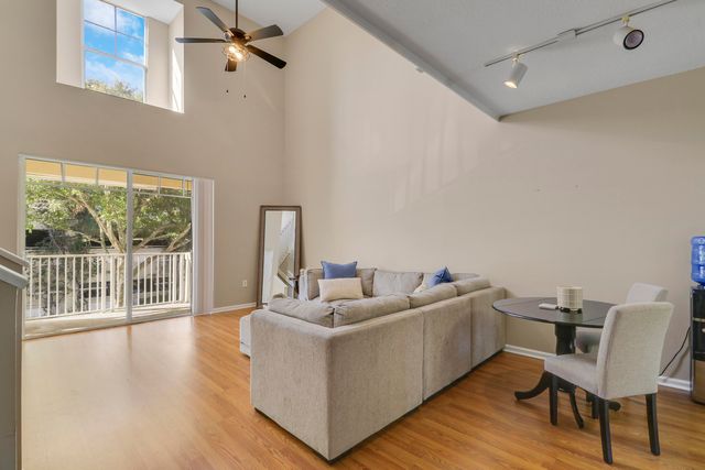 4850 Chancellor Drive 21, Jupiter, FL 33458