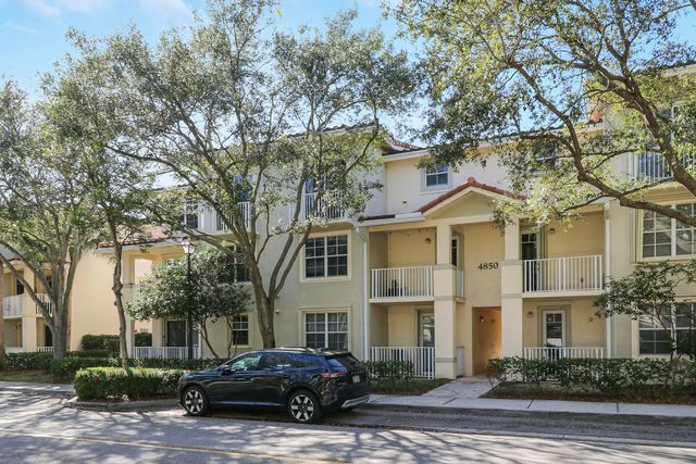 4850 Chancellor Drive 21, Jupiter, FL 33458