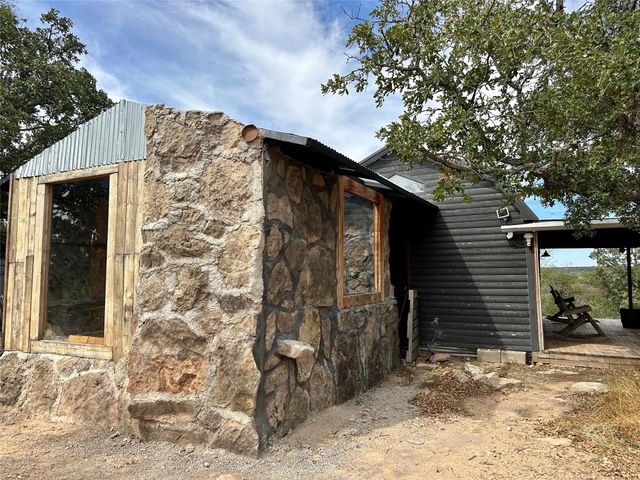 8982 County Road 149, Brownwood, TX 76801