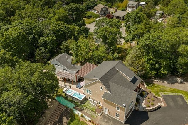 7 Laurel Street, Hingham, MA 02043