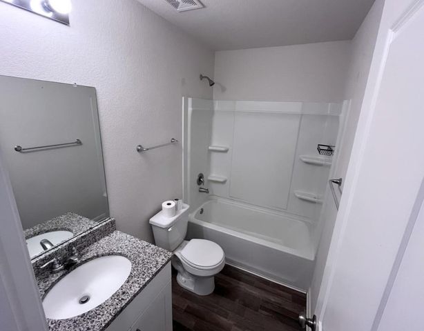 15717 Del Norte Drive, Conroe, TX 77306