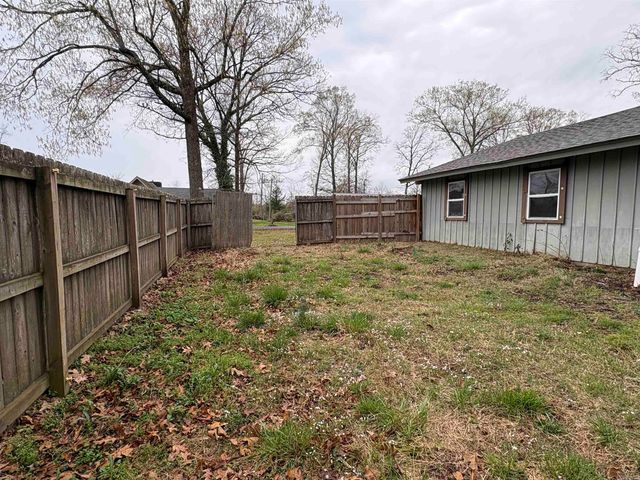 22 Tanglewood Avenue, Oppelo, AR 72110