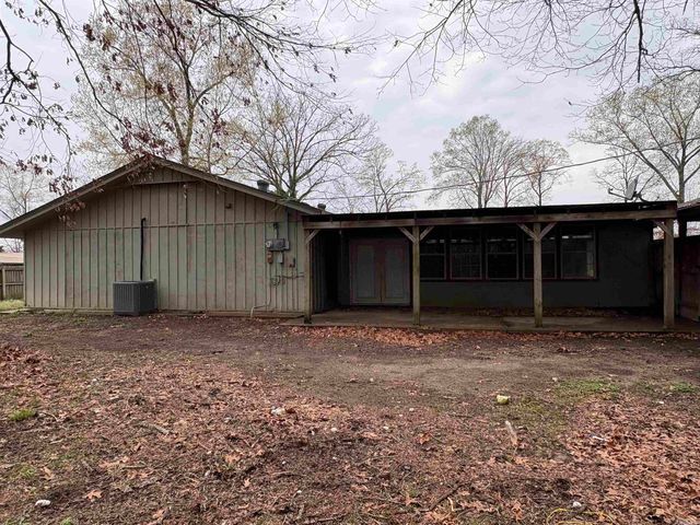 22 Tanglewood Avenue, Oppelo, AR 72110