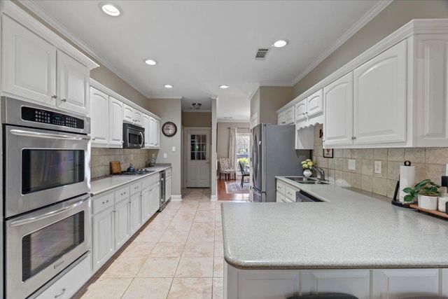 93 NOB HILL CV, Munford, TN 38058