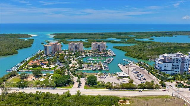 718 Pan Am AVE, Naples, FL 34110