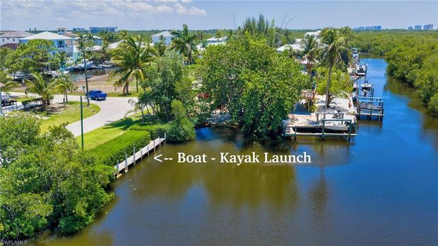 718 Pan Am AVE, Naples, FL 34110
