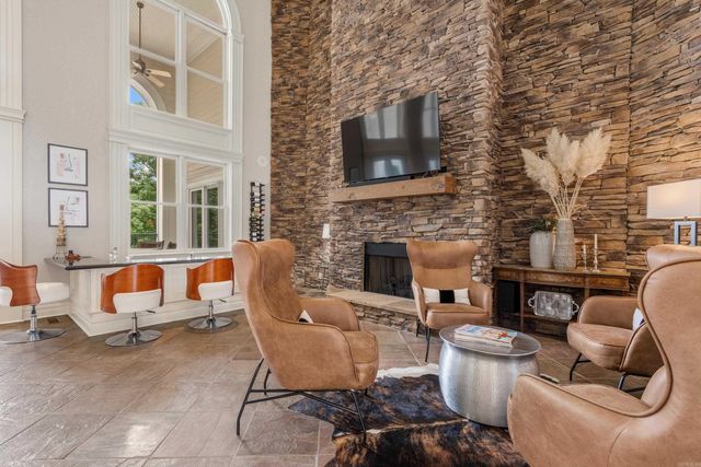550 Long Island Drive, Hot Springs, AR 71913