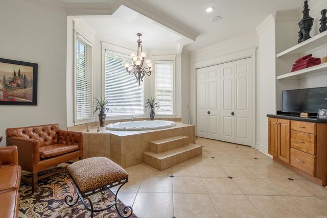 550 Long Island Drive, Hot Springs, AR 71913