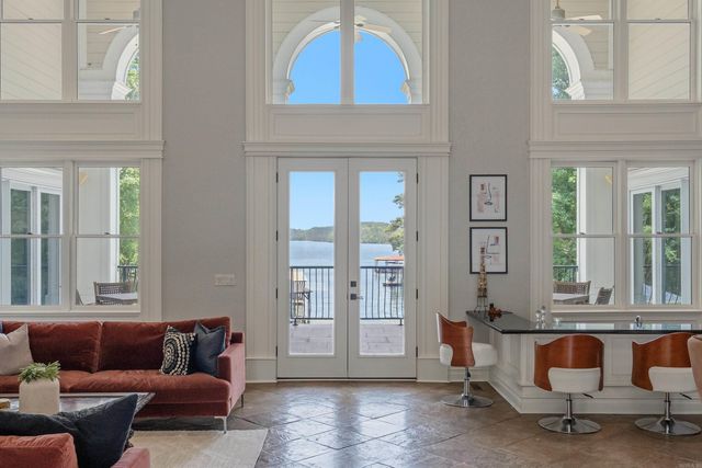 550 Long Island Drive, Hot Springs, AR 71913