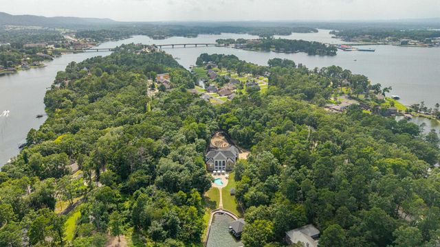 550 Long Island Drive, Hot Springs, AR 71913
