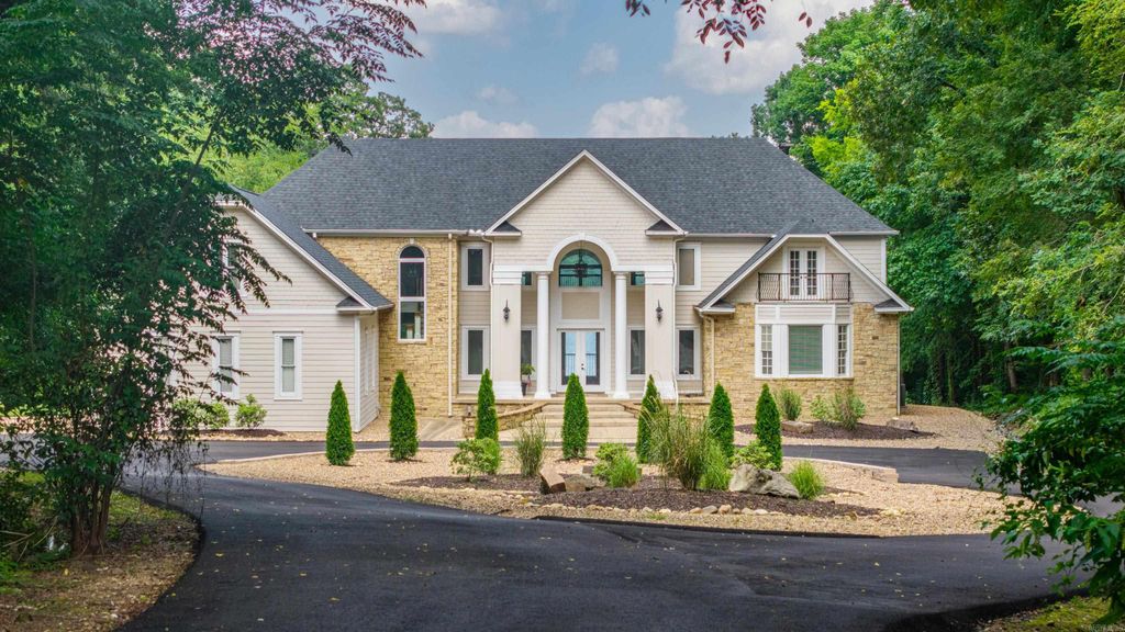 550 Long Island Drive, Hot Springs, AR 71913