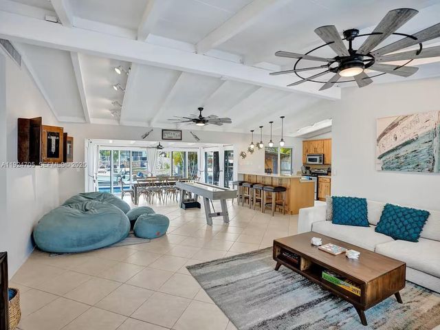 2525 Gulfstream Ln 2525, Fort Lauderdale, FL 33312