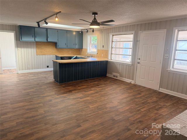 5226 Indian Trail Fairview Road, Indian Trail, NC 28079