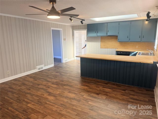 5226 Indian Trail Fairview Road, Indian Trail, NC 28079